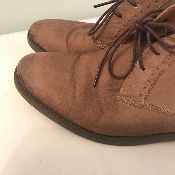 Clark’s brown boots main image 8